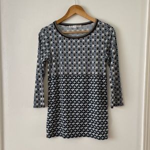 Max Studio Print Tunic Tops, Very Good Condition